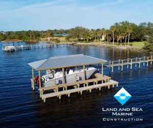 Covered Beamless Boatlift 